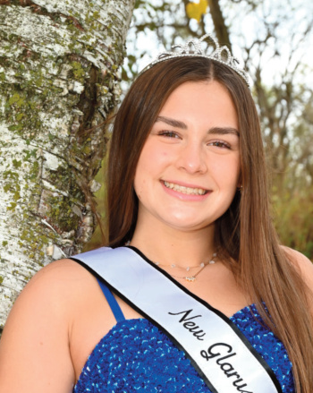 Lauryn Arnett, New Glarus