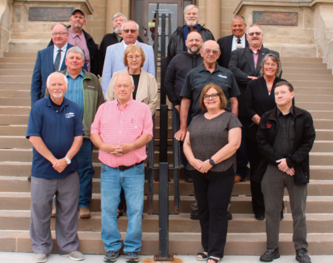 Photo of the Lafayette County Board of Supervisors Bob Boyle, Jack Sauer, Lee Gill, Emmett Reilly, John Reichling, Carmen McDonald, Larry Ludlum, Donna Flannery, Scott Pedley, David Halloran, Joe Schutte, Jeff Berget, Luke McGuire, Mark Pinch, Gary Benson and Jed Gant.