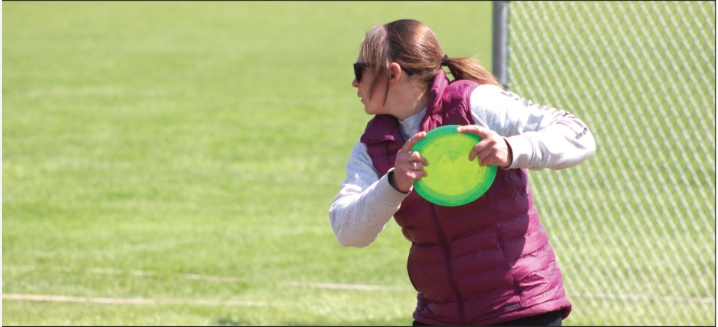Disc golfing for a cause